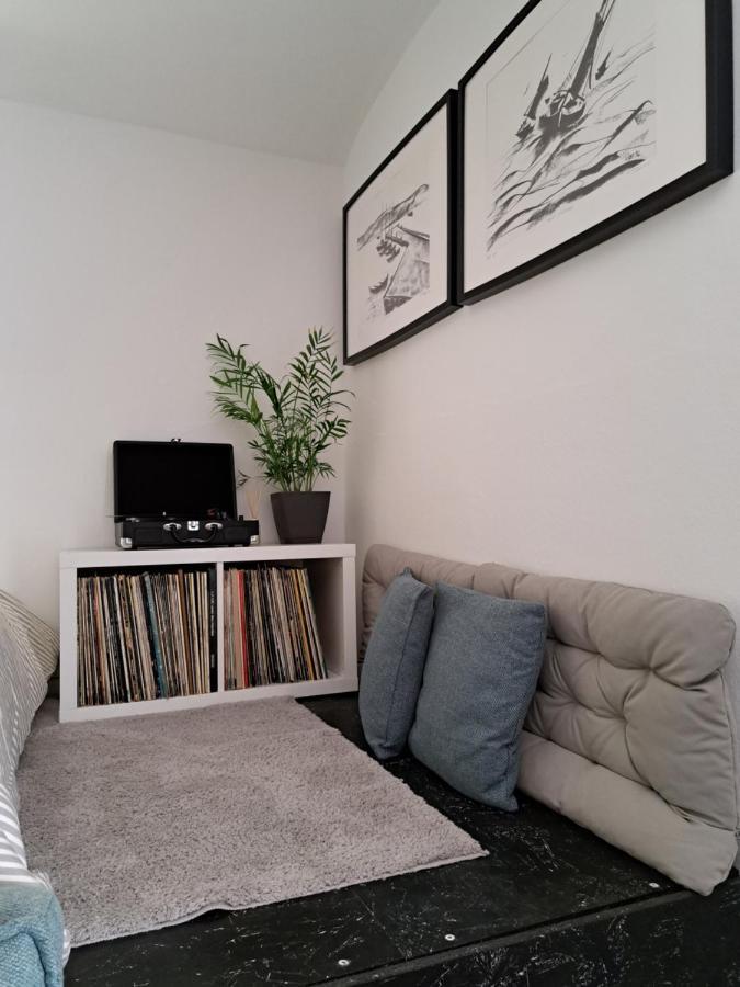 Appartement City Centar Apartman With Garden à Zagreb Extérieur photo